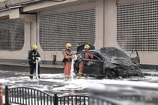 意杯-罗马vs克雷莫纳首发：卢卡库搭档贝洛蒂，佩莱格里尼先发